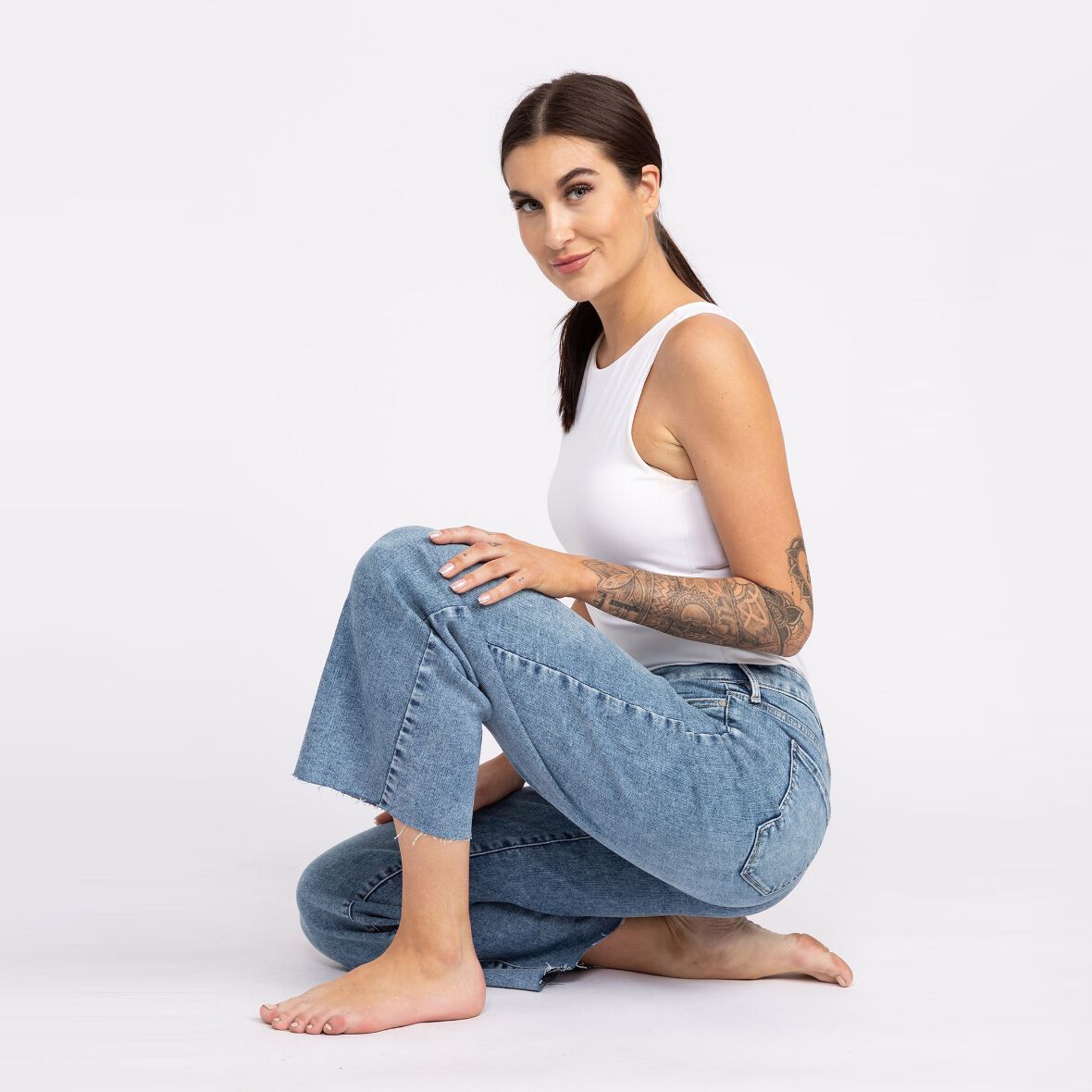 4Ever Fit High Rise Cropped Trouser Jeans