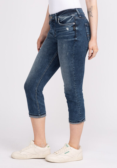 suki mid rise dark wash capris Image 4