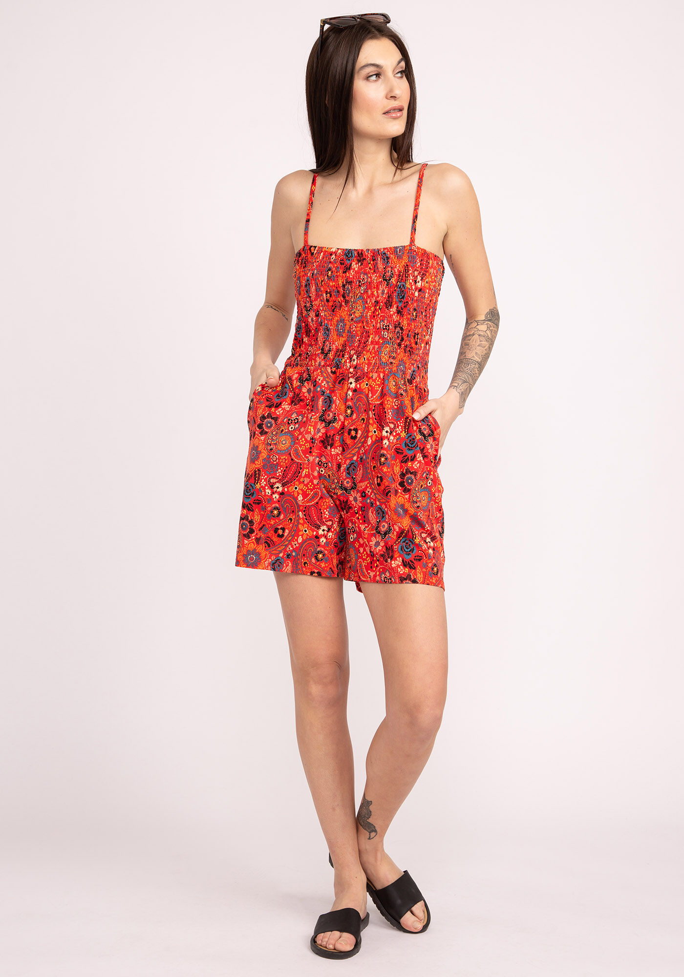 dutton smocked romper Image 4