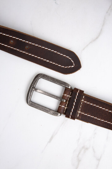 men's belt w 2 row contrast stitch