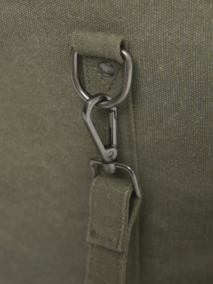 essential canvas duffle bag Image 4