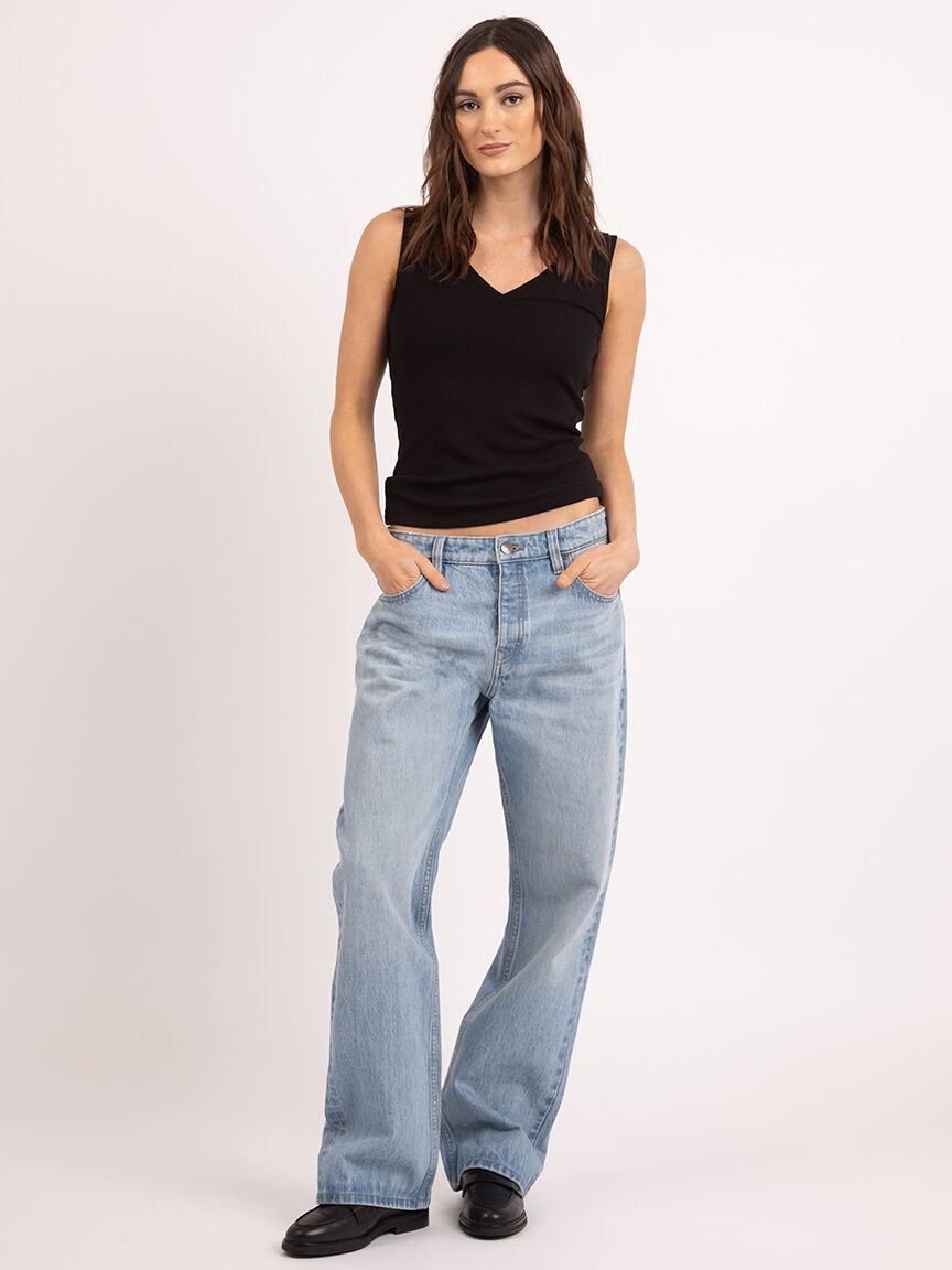 leela double v neck tank Image 2