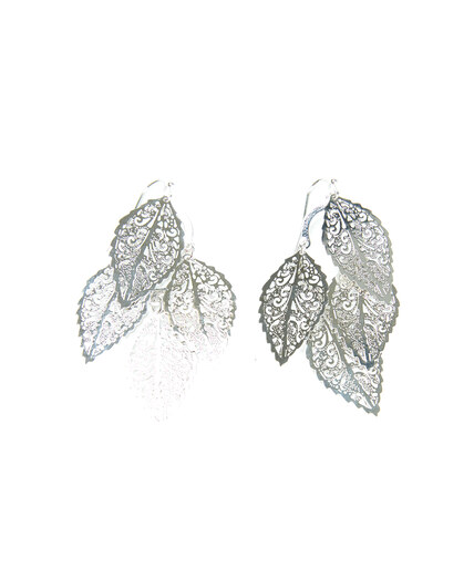 leaf drop earrings Image 2