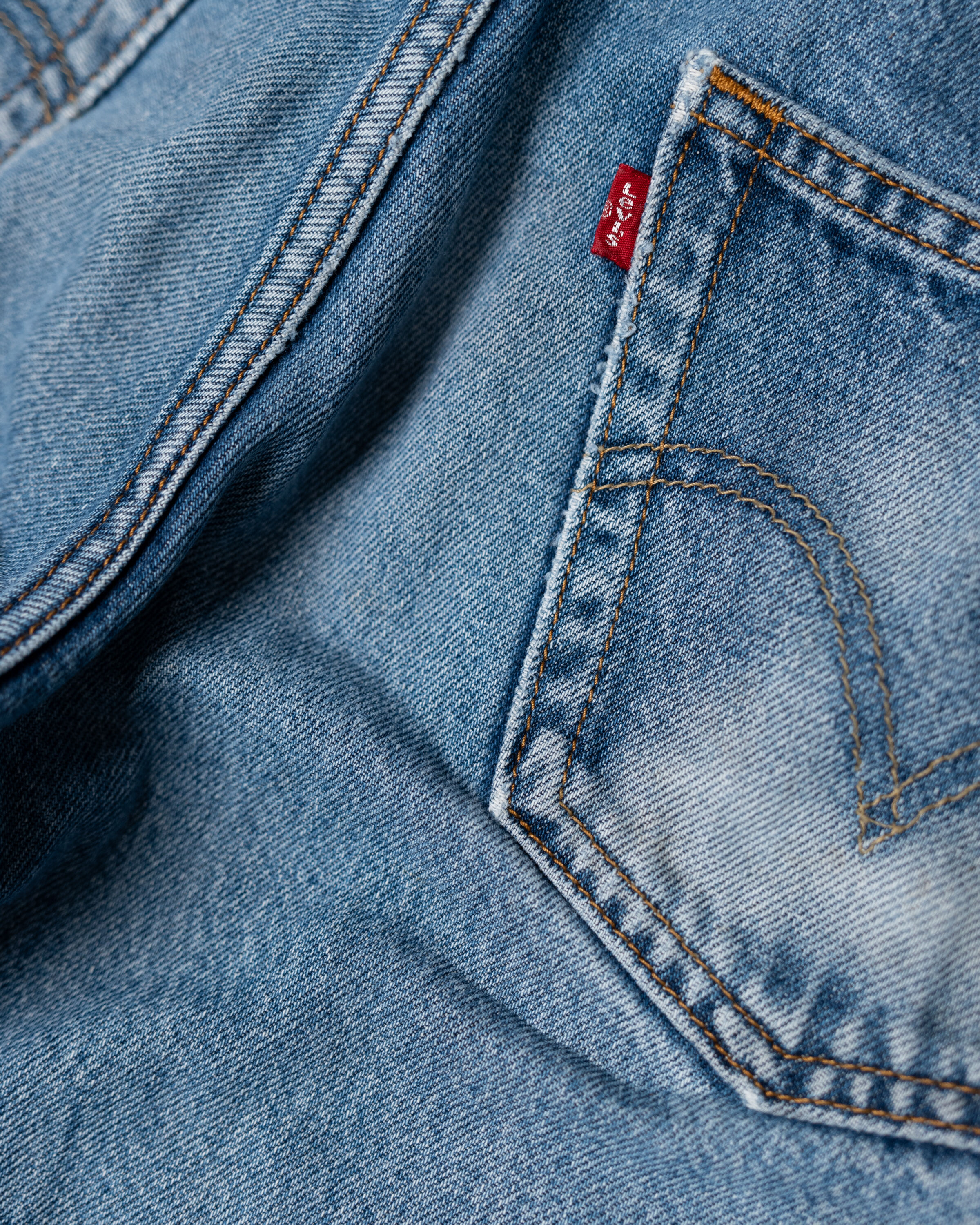 levi's 550 with repairs Image 6