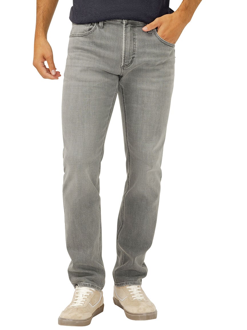 Konrad Slim Fit Slim Leg Jeans
