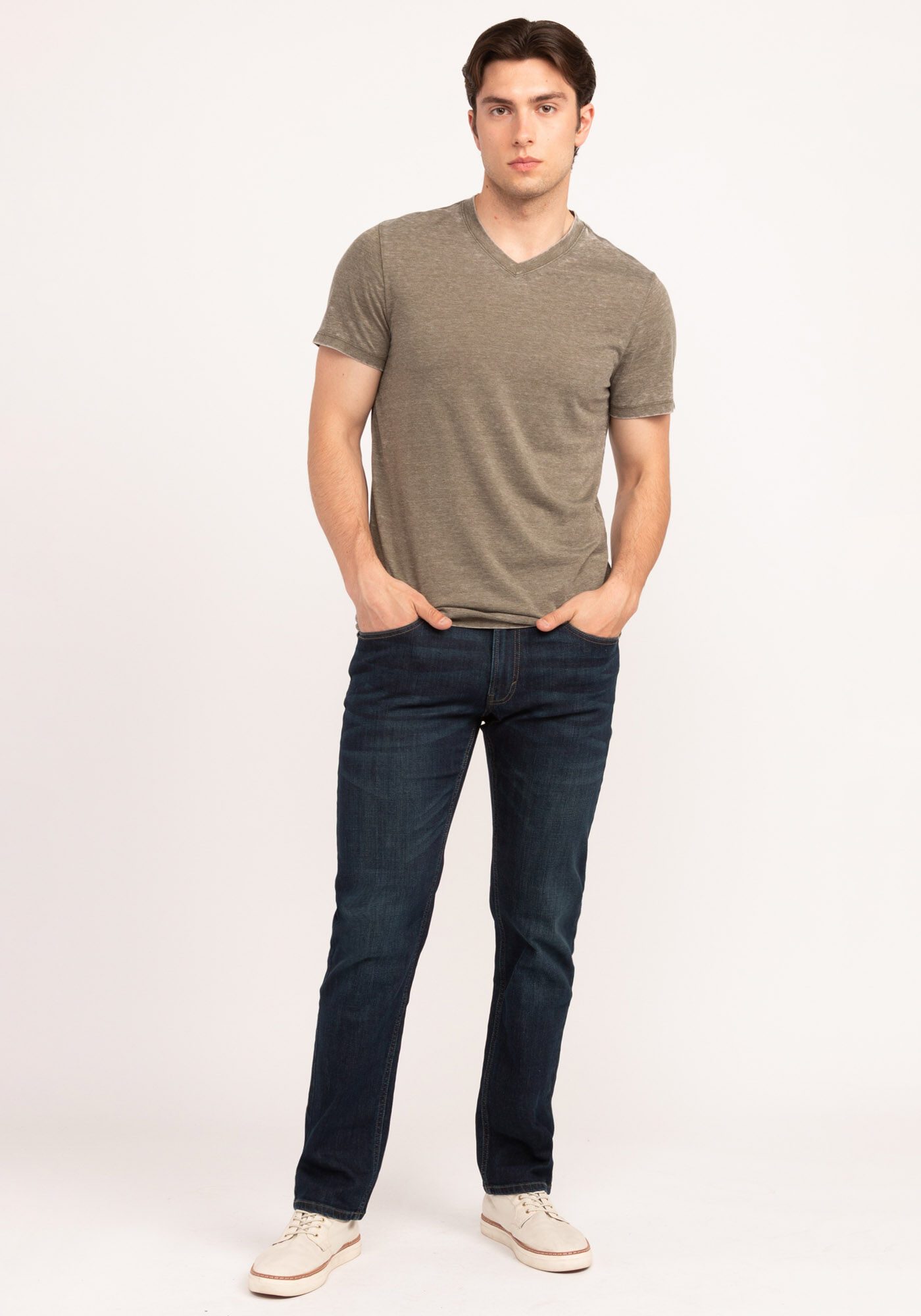 william burnout v neck t-shirt Image 3