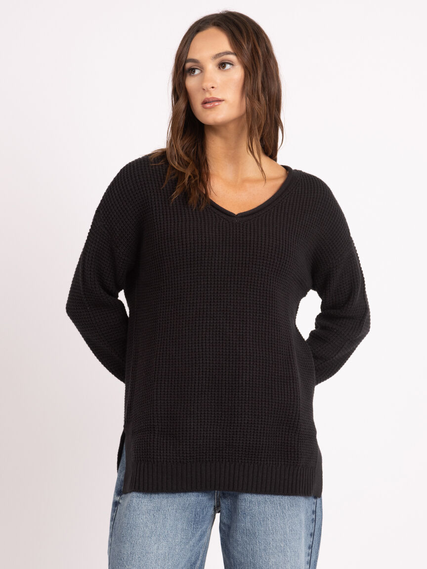 nevis v neck sweater Image 1
