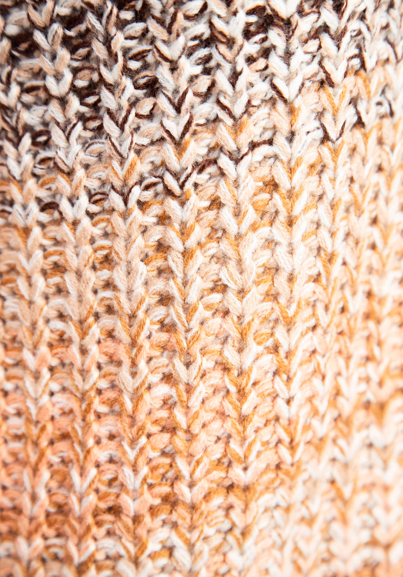 ombre popover sweater Image 6