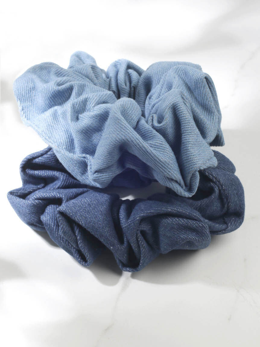 denim scrunchies Image 2