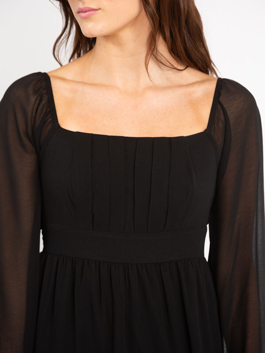 granger square neck knee length dress Image 4