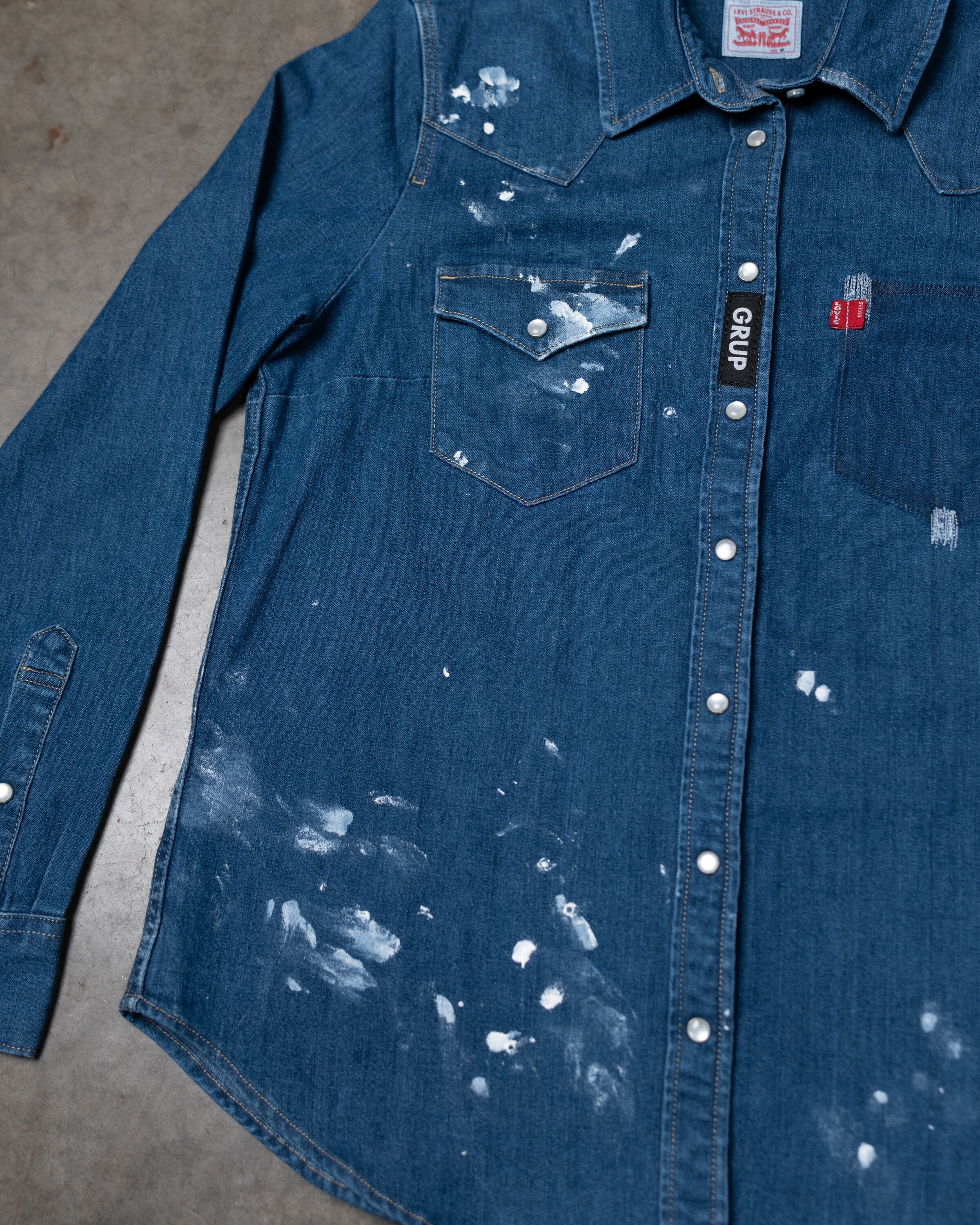 levi's pearl snap denim shirt Image 2