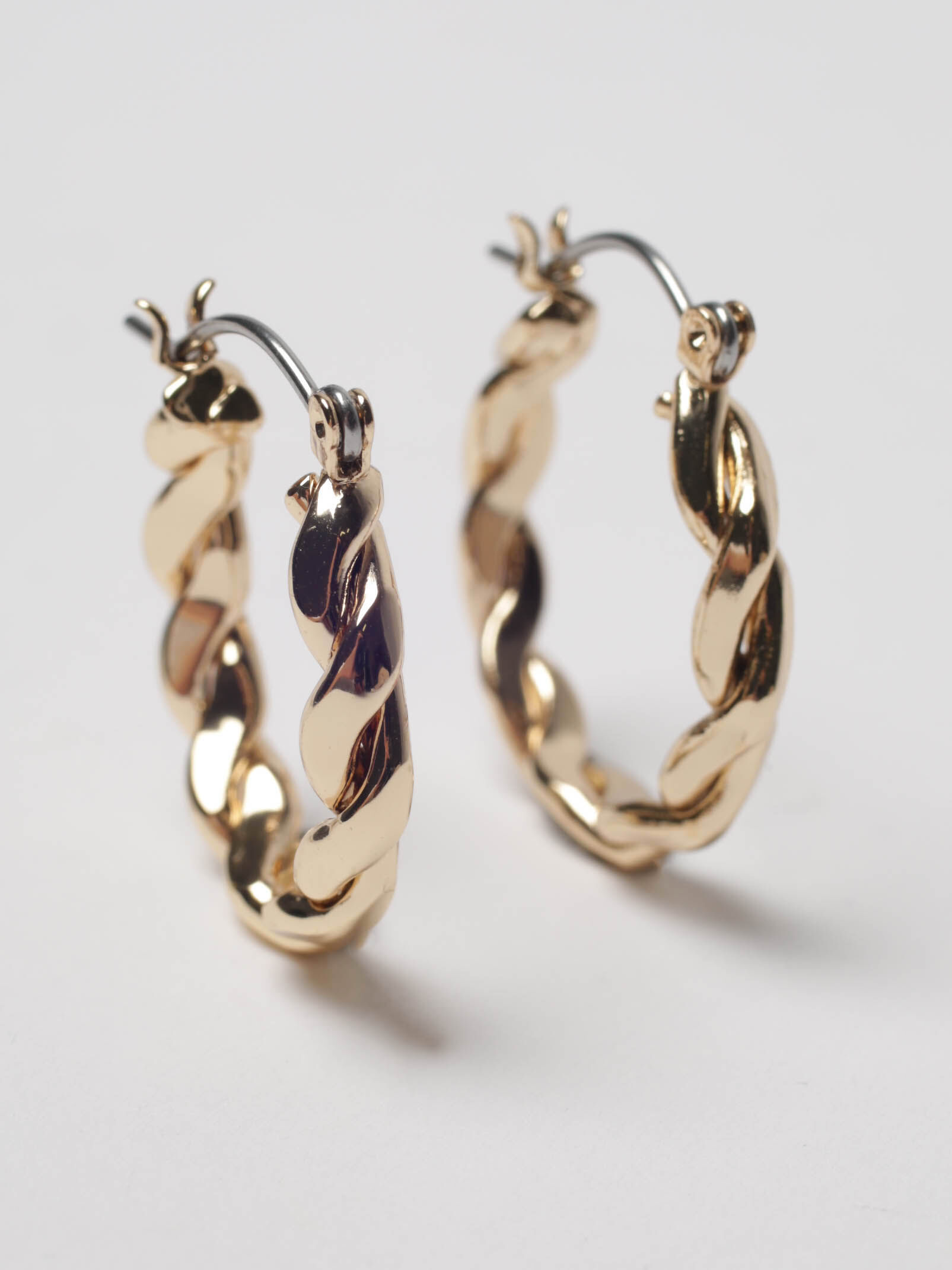 3 pack medium hoops Image 3