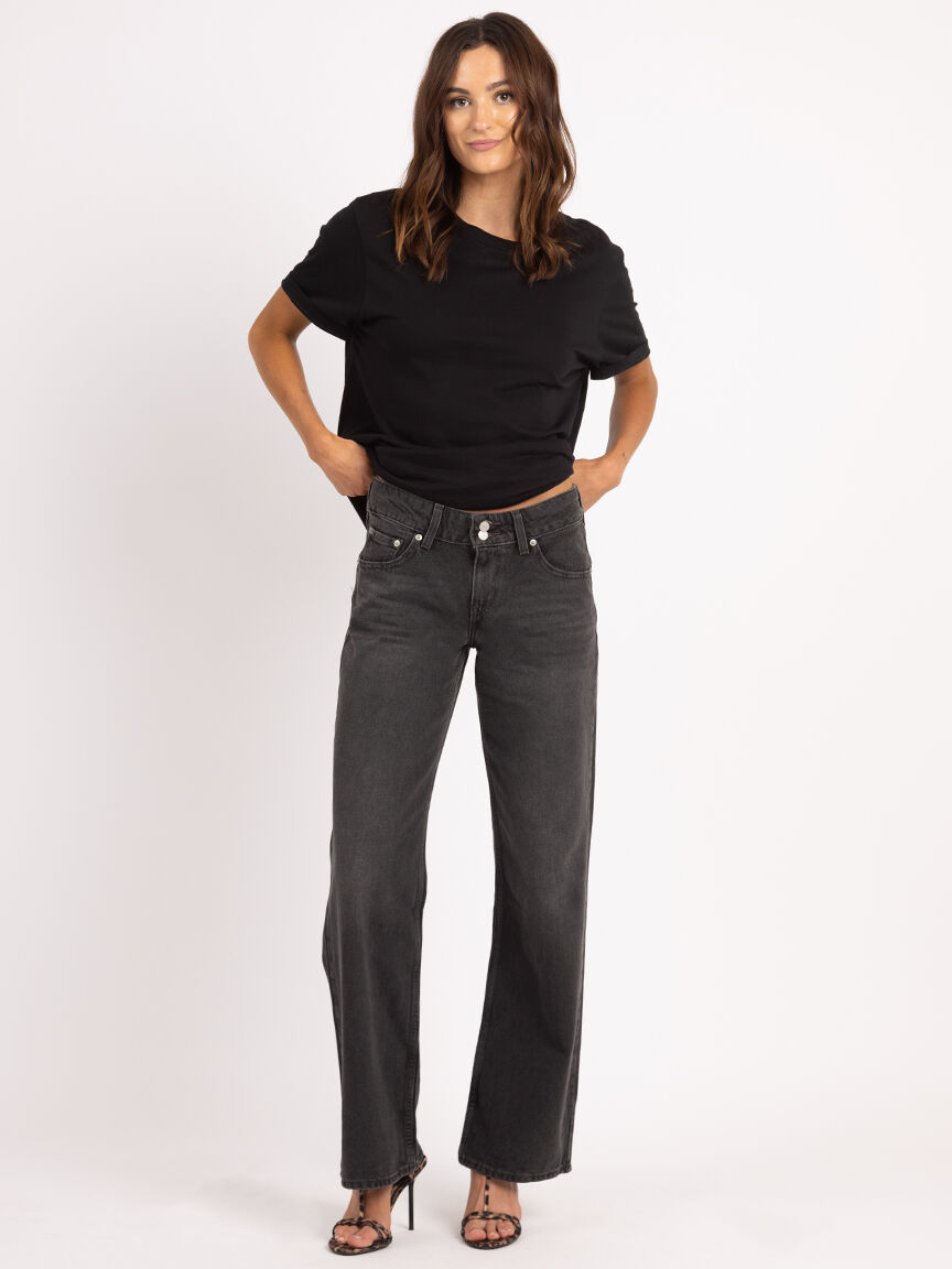 superlow loose jean washed black Image 1