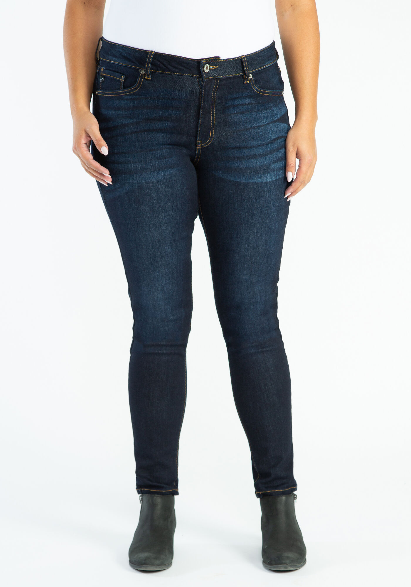 mid rise skinny jeans Image 4