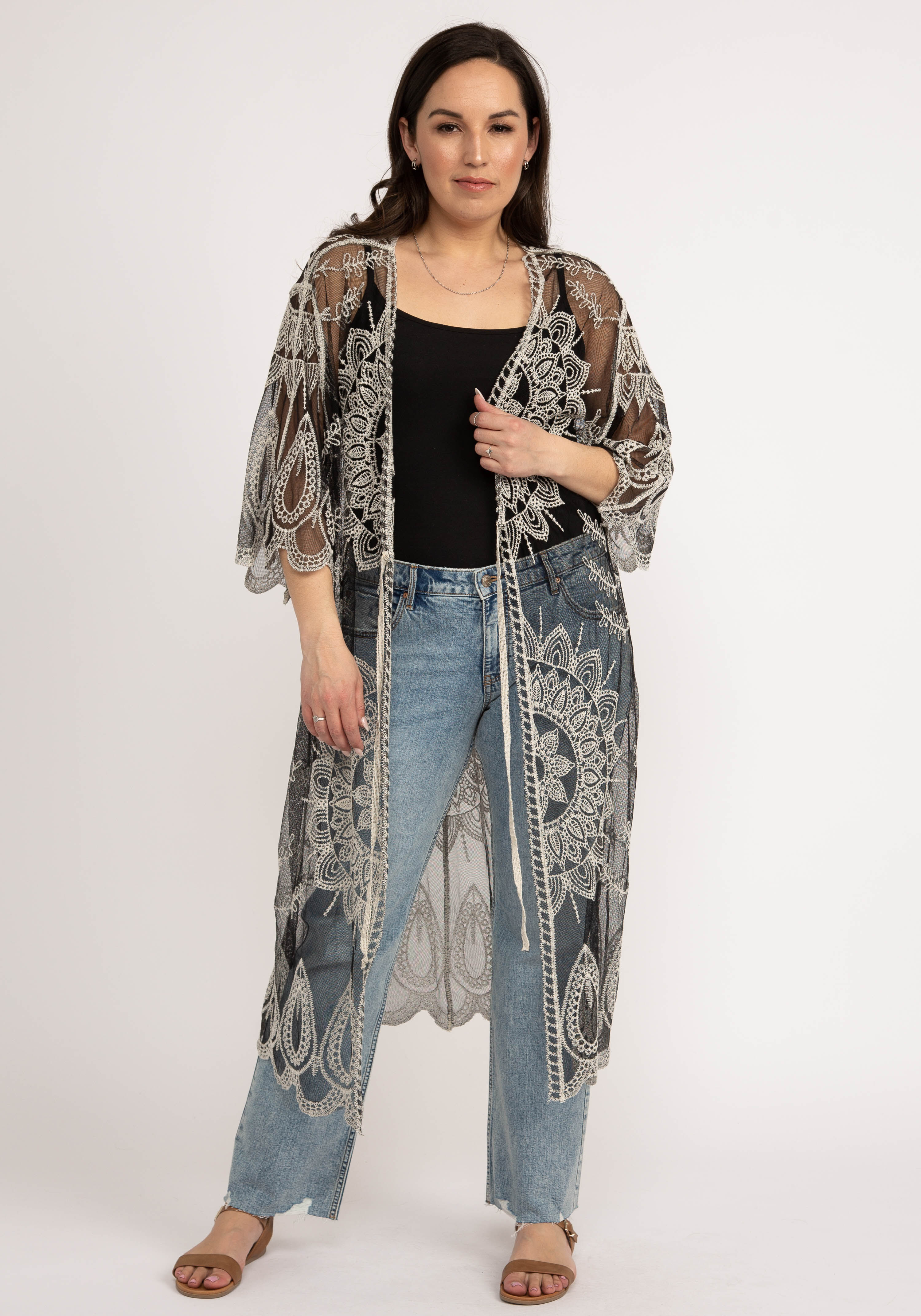 embroidered mesh wrap Image 1