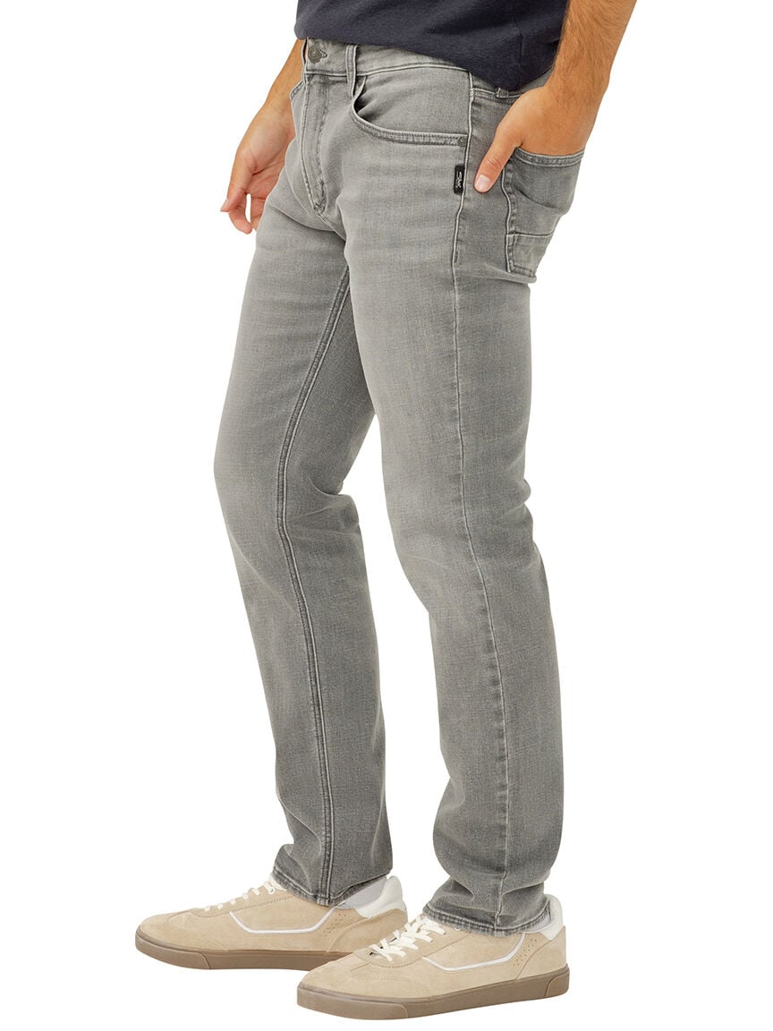 Konrad Slim Fit Slim Leg Jeans