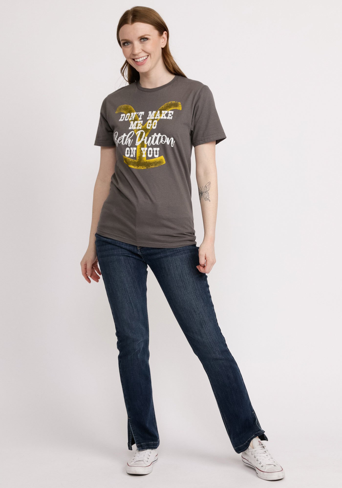 don't make go beth dutton on you graphic t-shirt Image 4