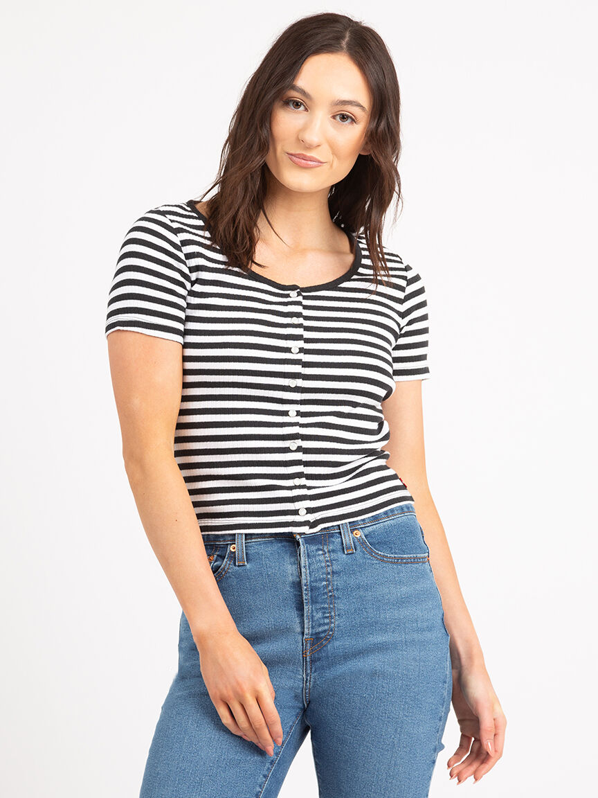 britt short sleeve snap front top Image 1