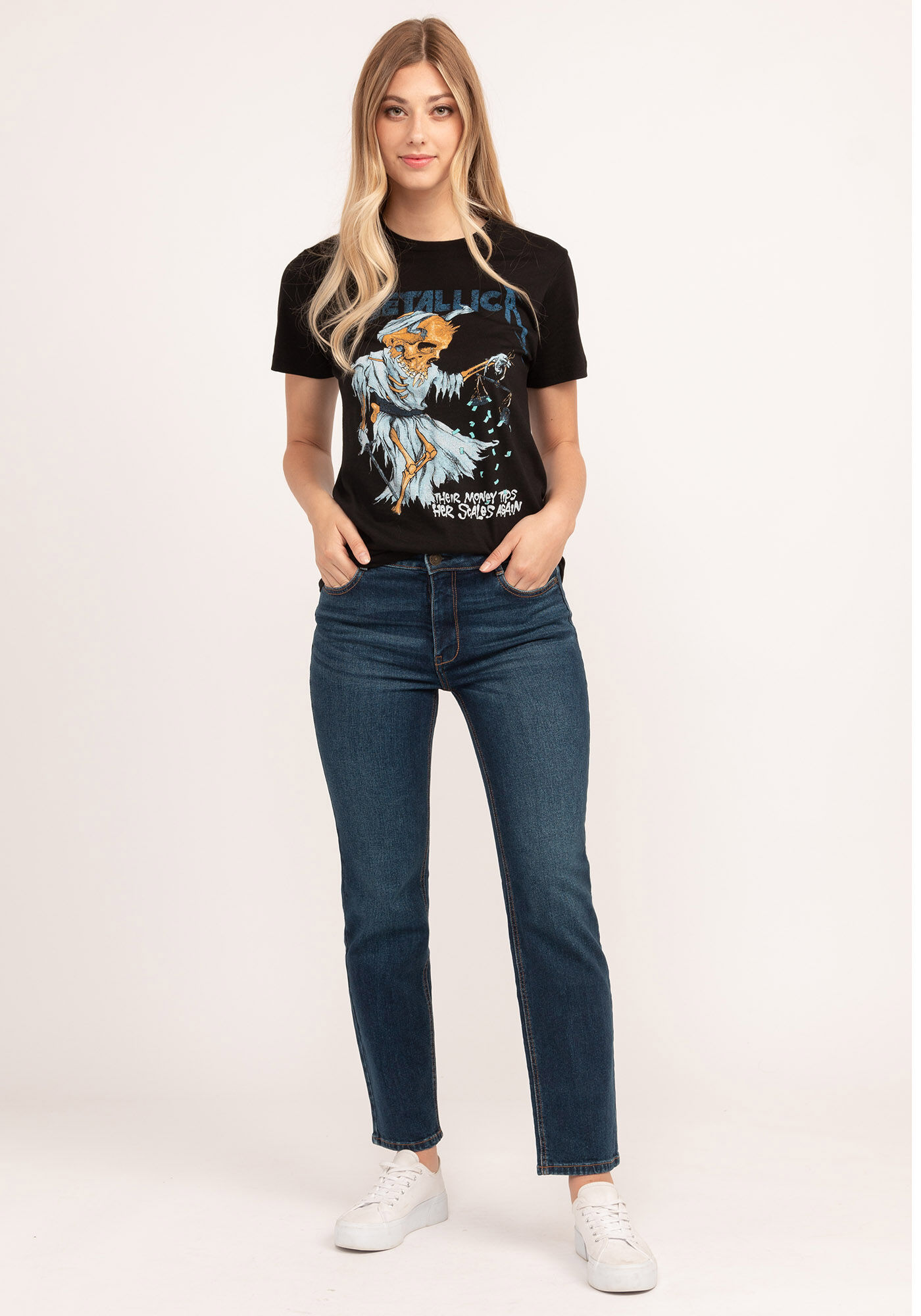 their money tips her scales t-shirt Image 4