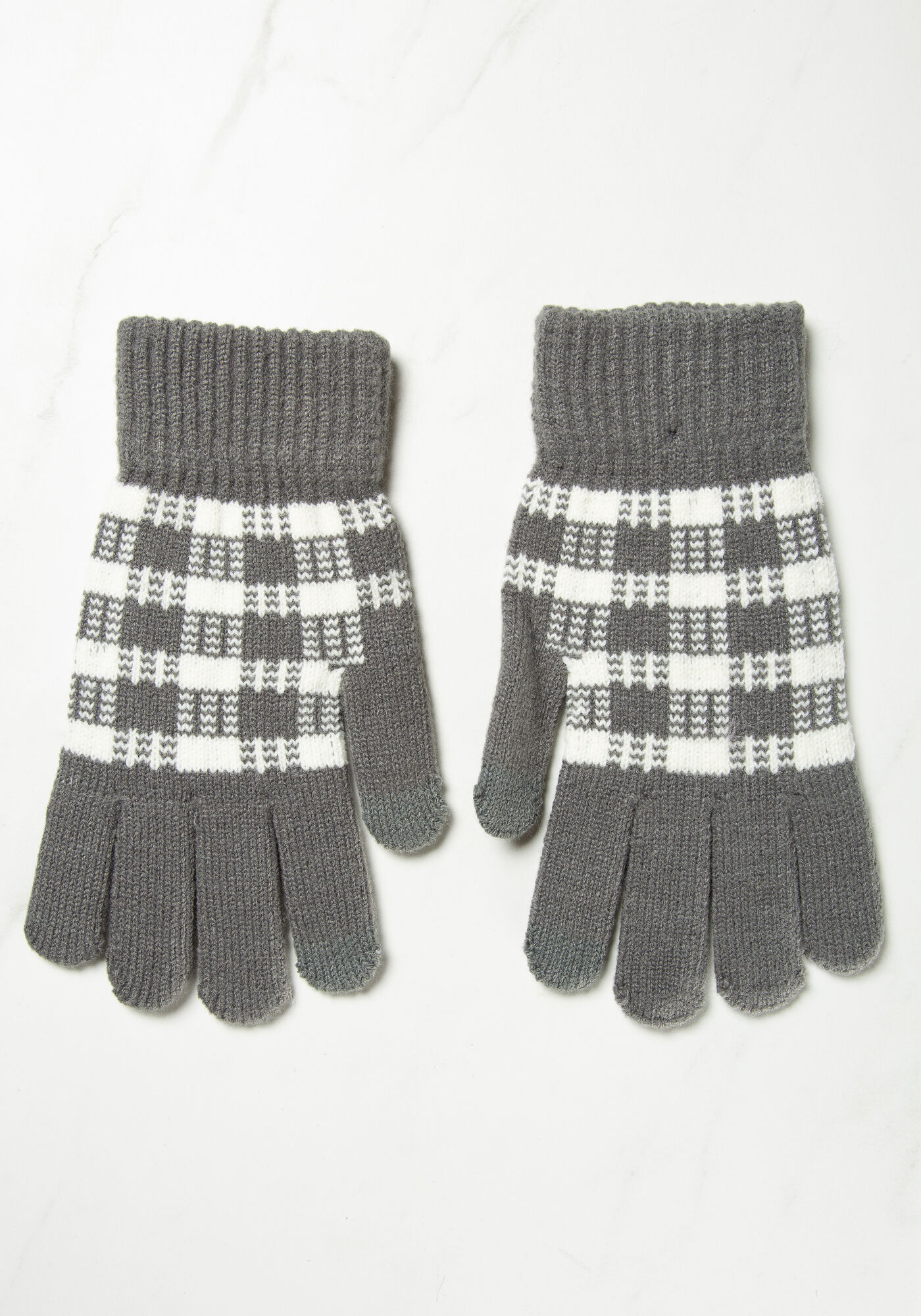 bb women gloves charcoal buffalo plaid Image 4