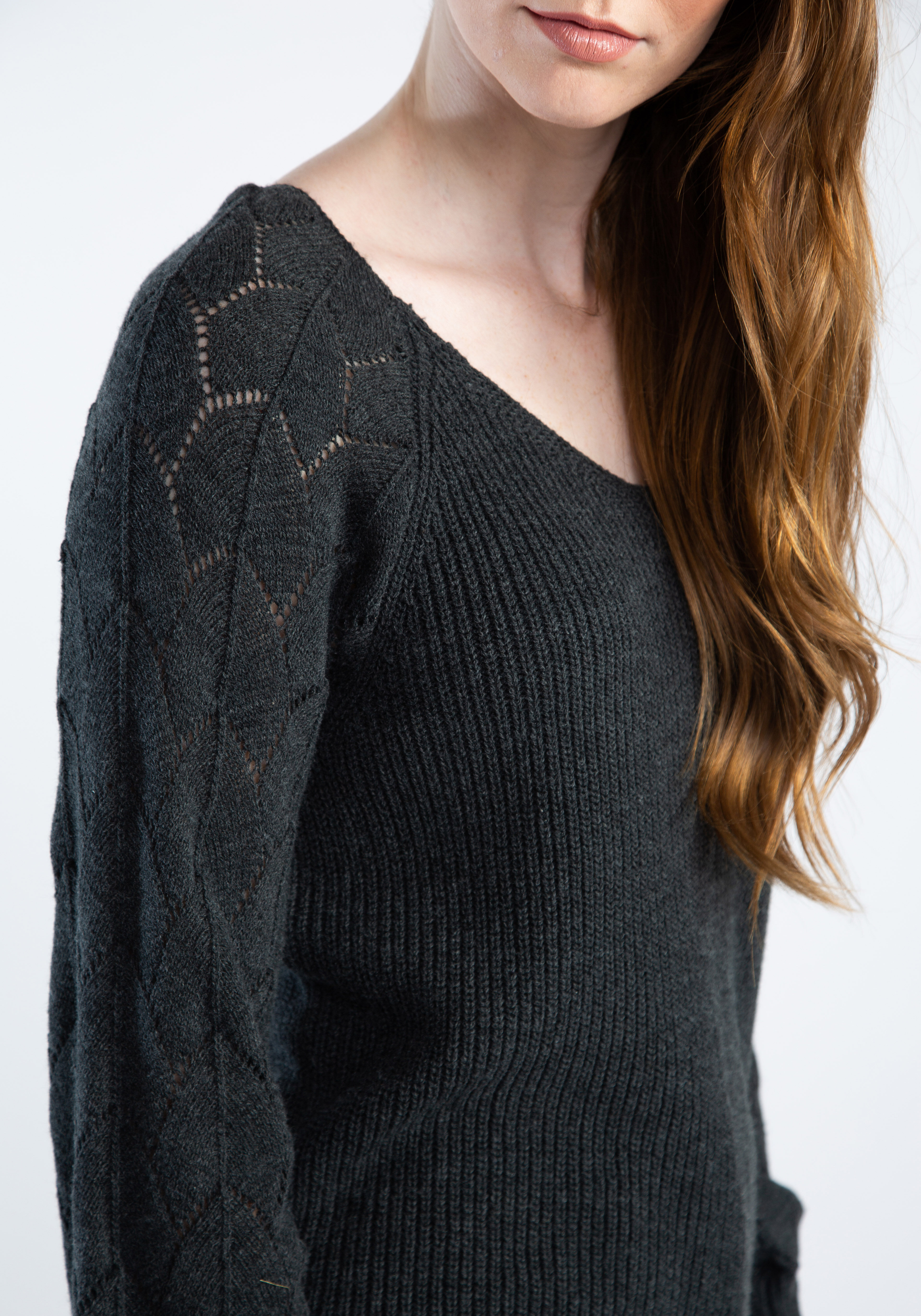 maxine v neck pointelle sleeve popover Image 4