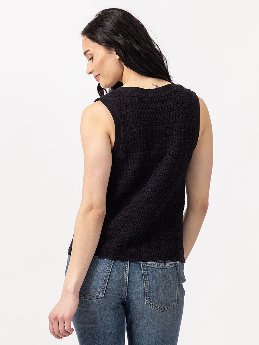 noni v neck vest Image 4