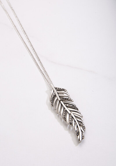 necklace with feather pendant Image 2