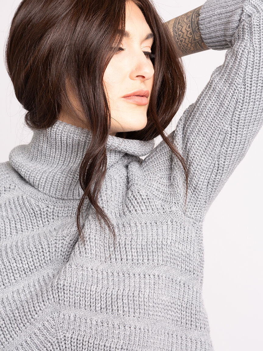 lumielle turtle neck popover Image 4