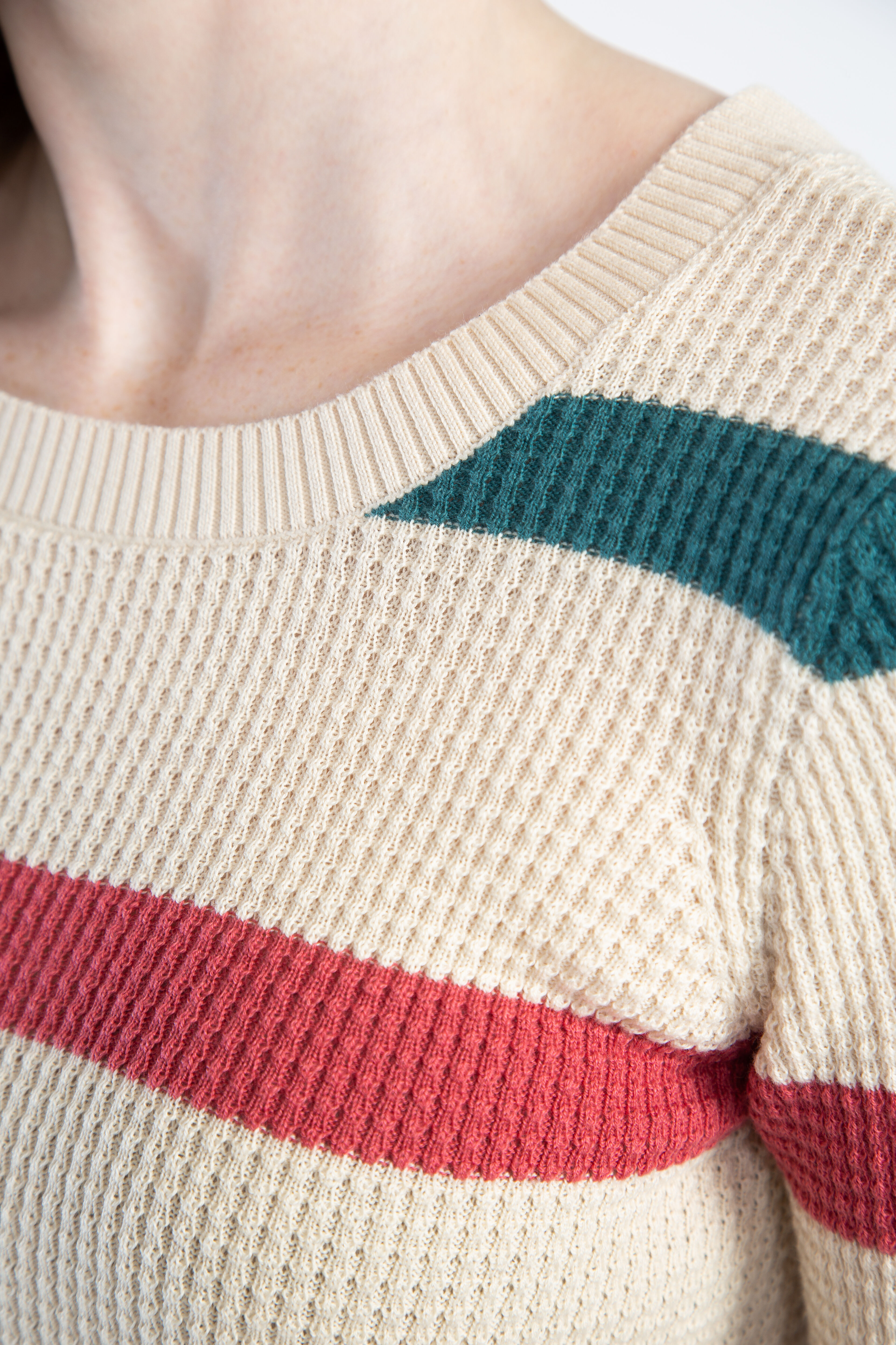 maria waffle crew neck sweater Image 6