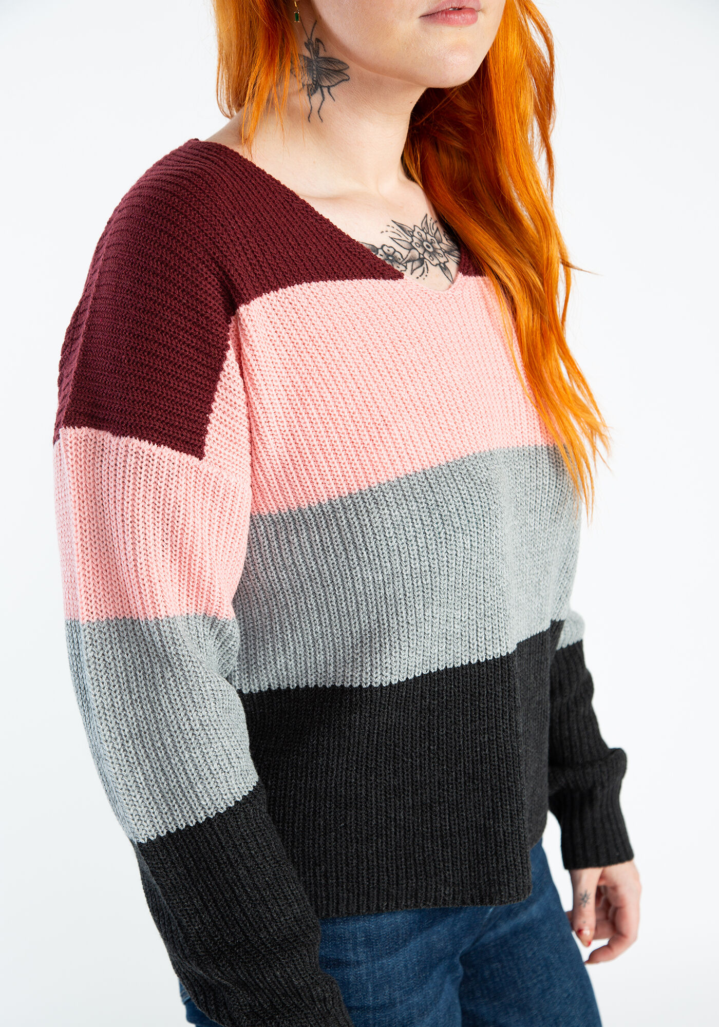 veronica v neck colourblock popover sweater Image 4