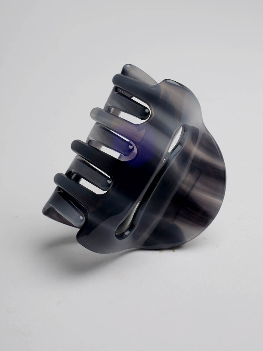 medium hair claw clip Image 2