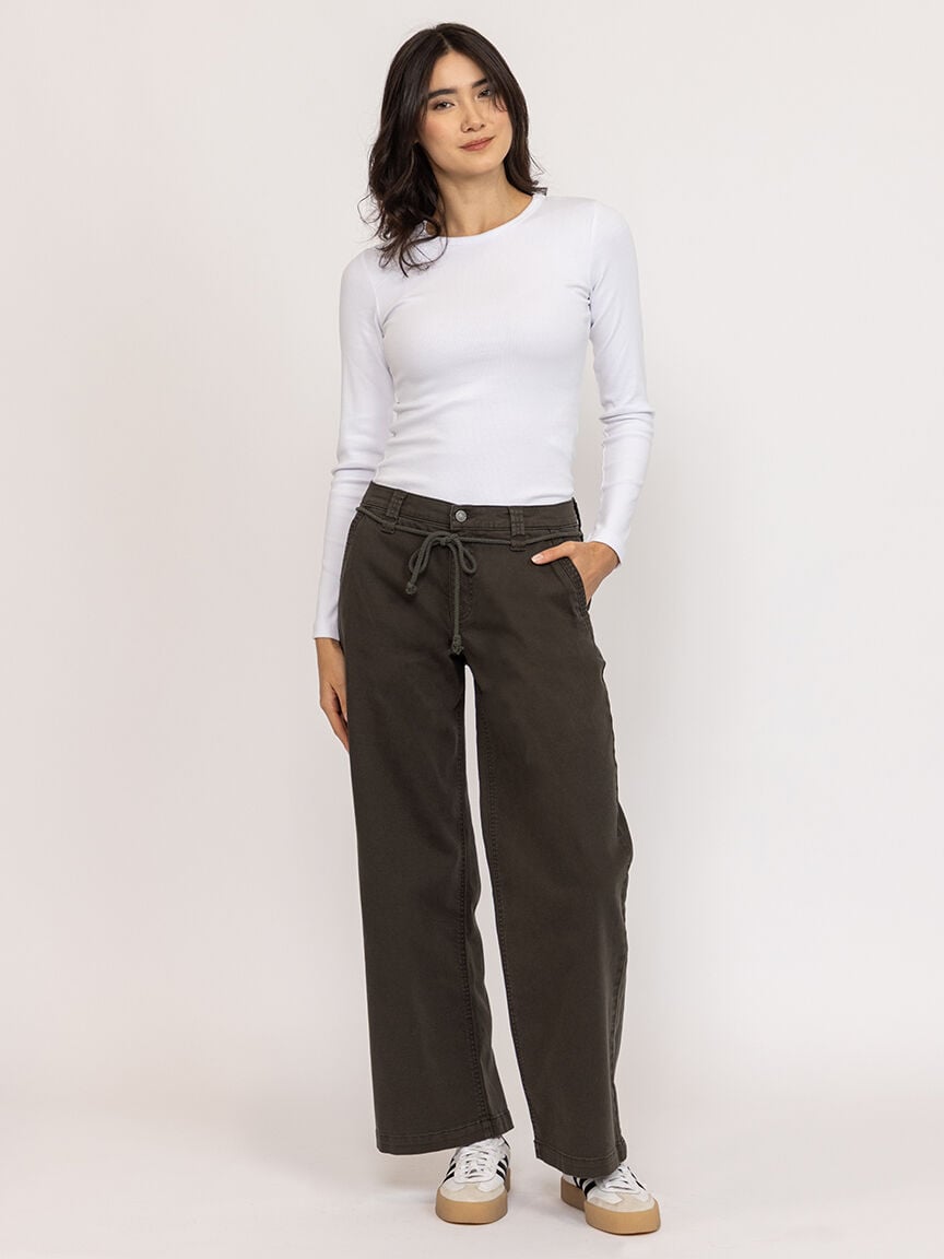 low slung baggy wide leg jean