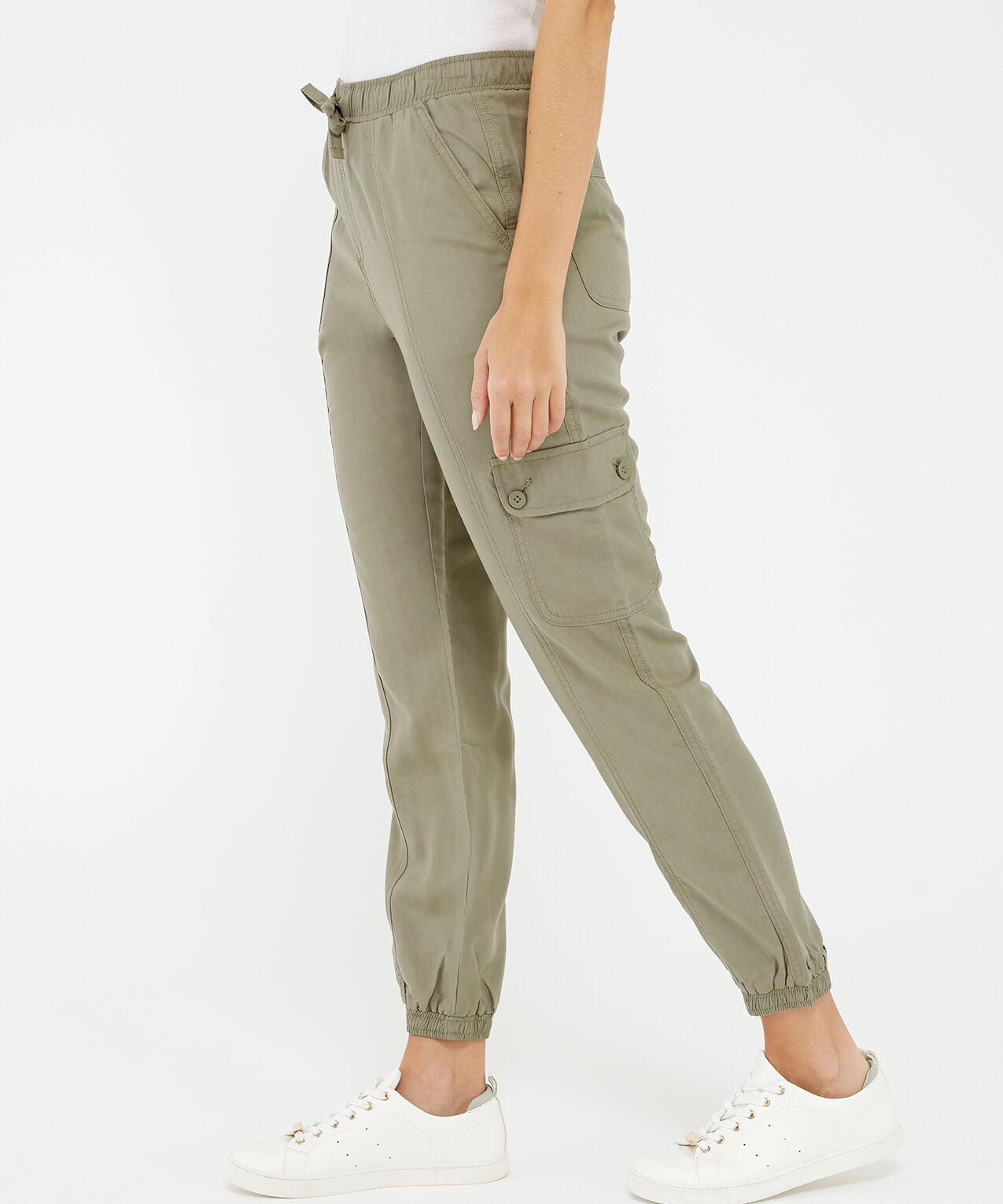 sandy soft cargo jogger sage Image 3