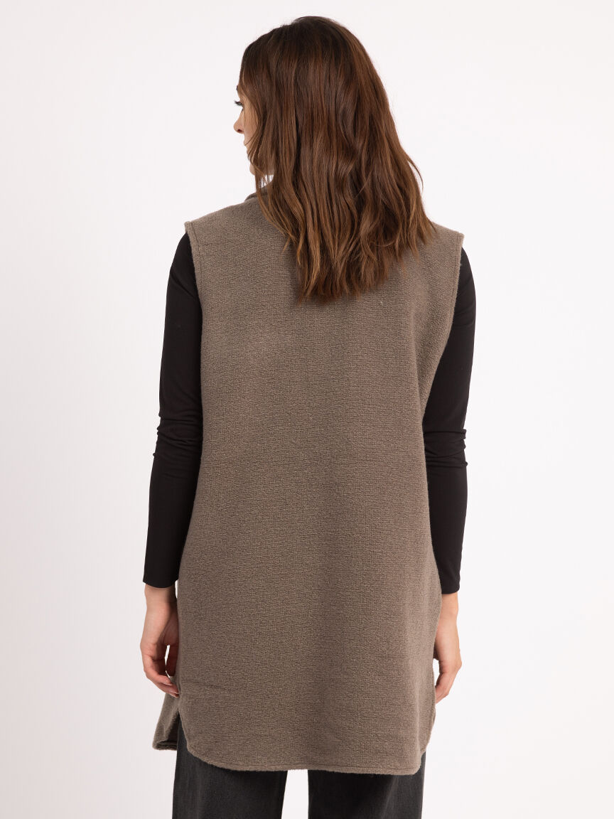 semira long vest Image 4