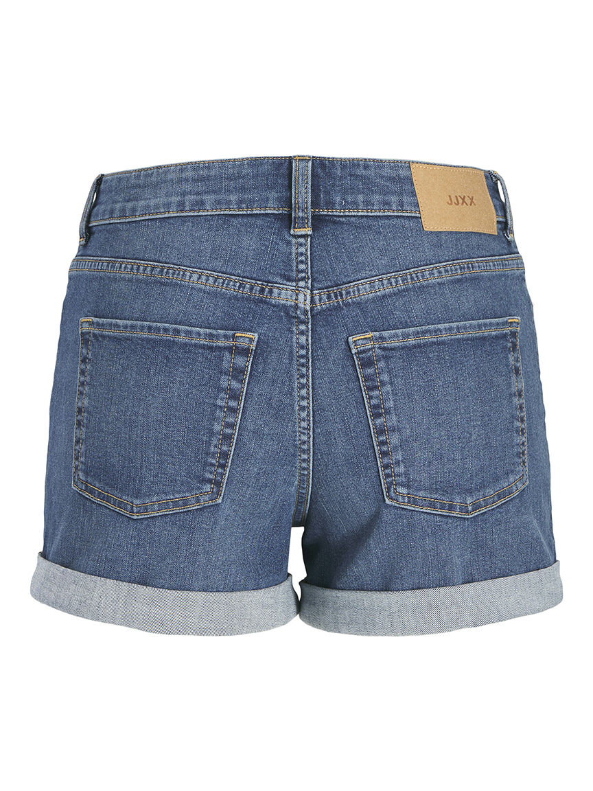 nice mid rise shorts Image 2
