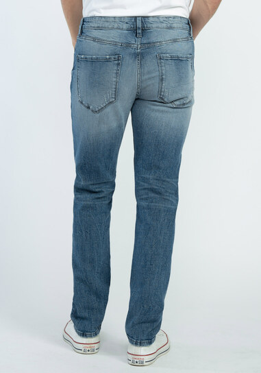 slim straight jeans
