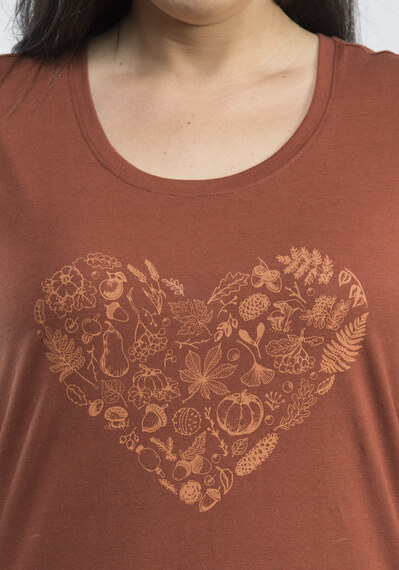 fall heart scoop neck graphic tee Image 6