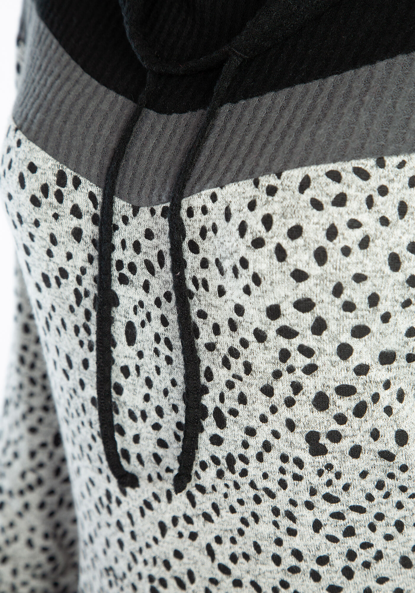 chelsea colorblock cowlneck Image 5