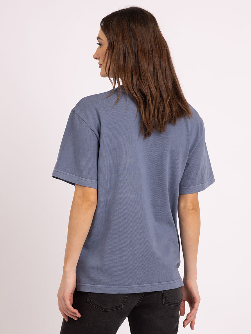 kade crewneck tshirt Image 3