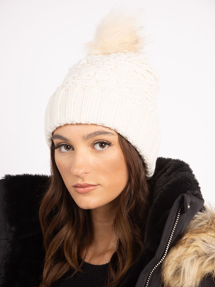 women's pom pom winter hat Image 3