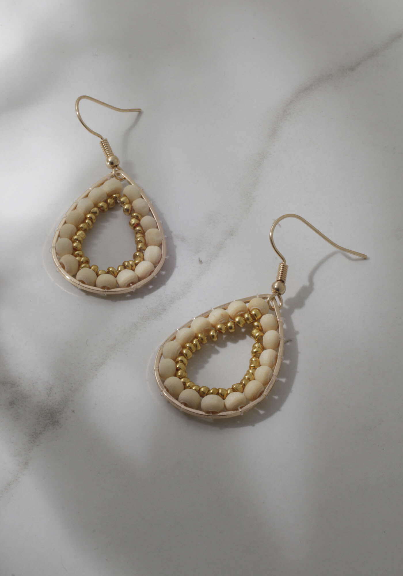 beaded tear drop earrings Image 3