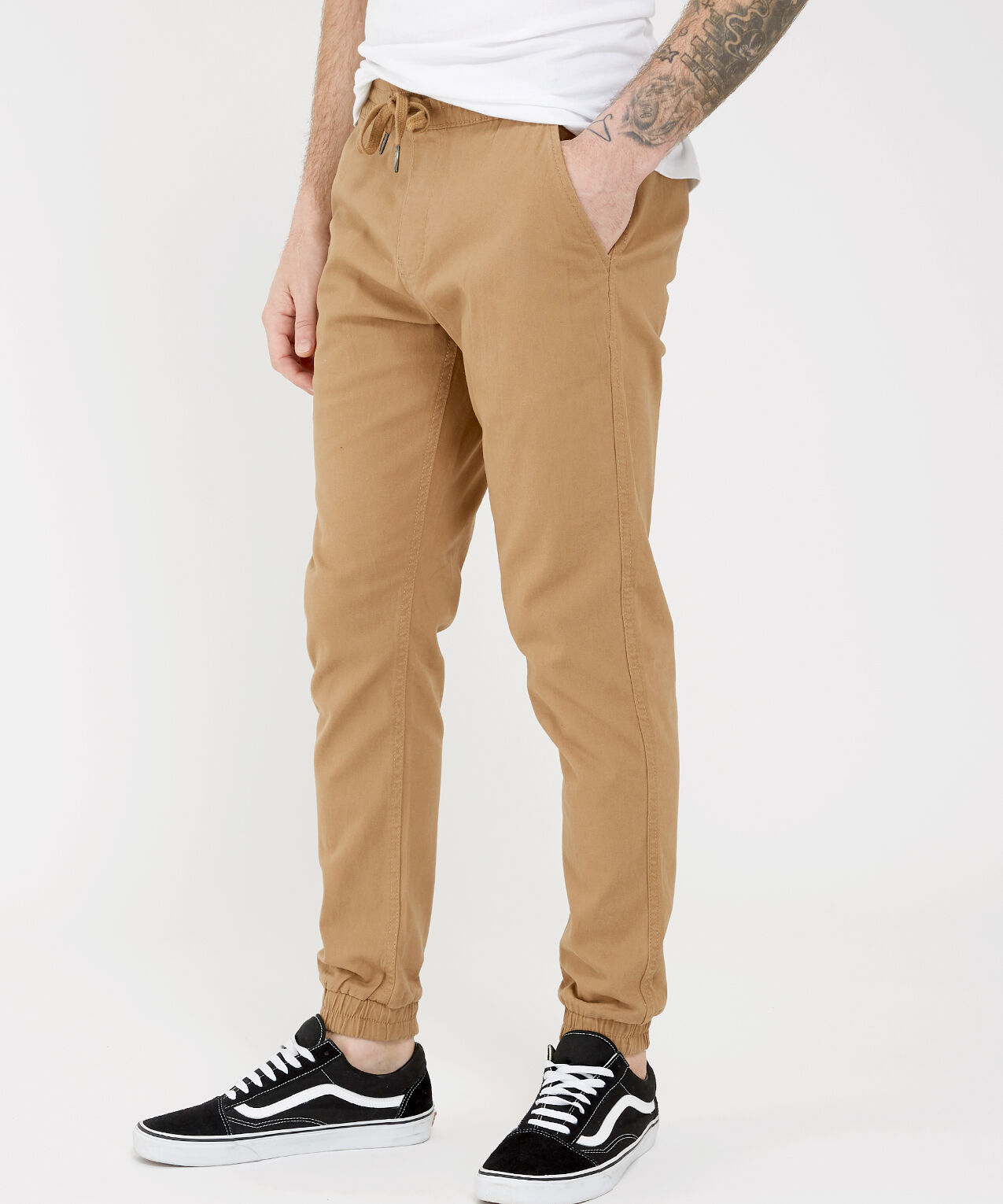 men's basic jogger Image 4