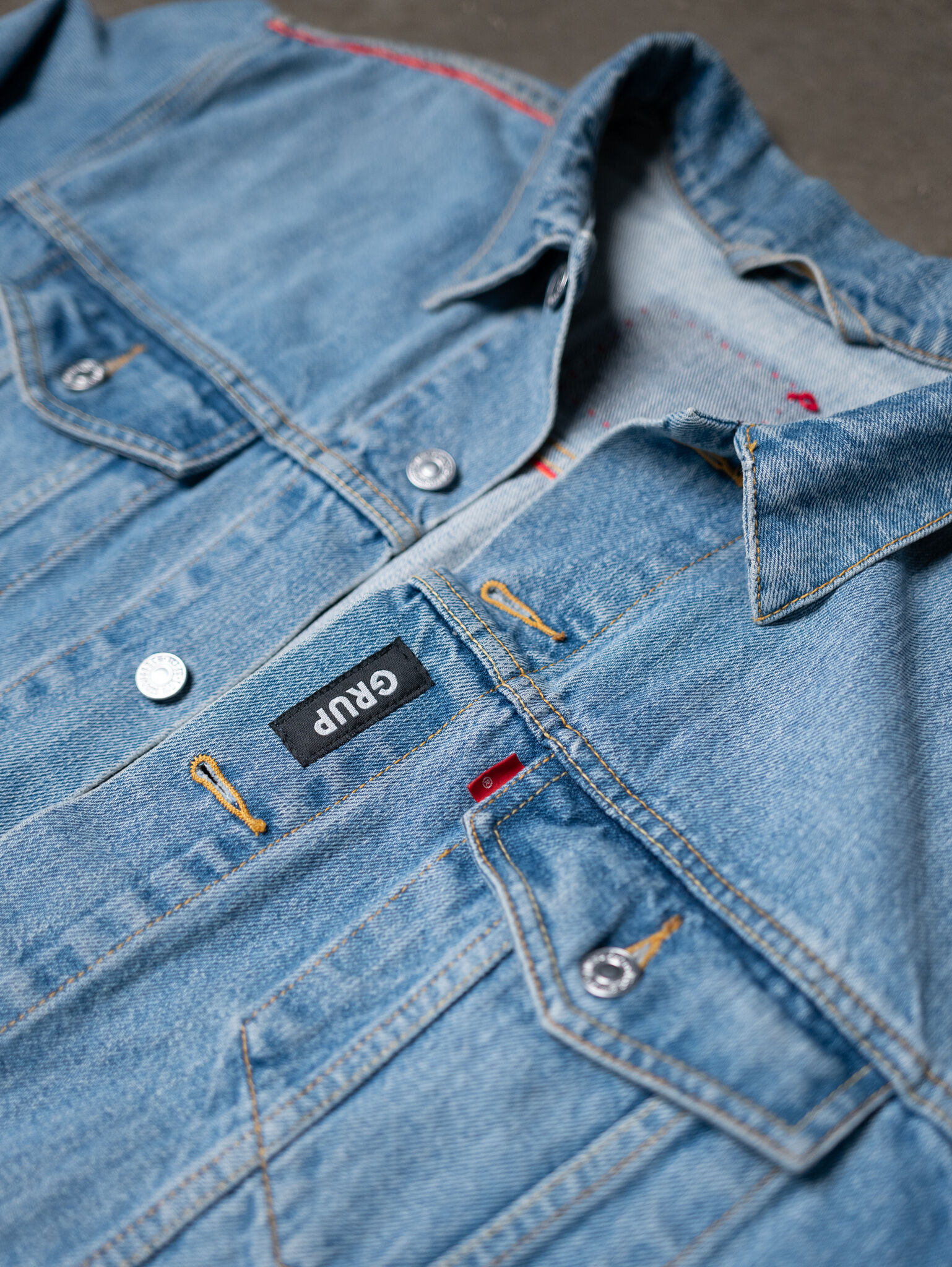 levi's type III trucker jacket with embroidery Image 4