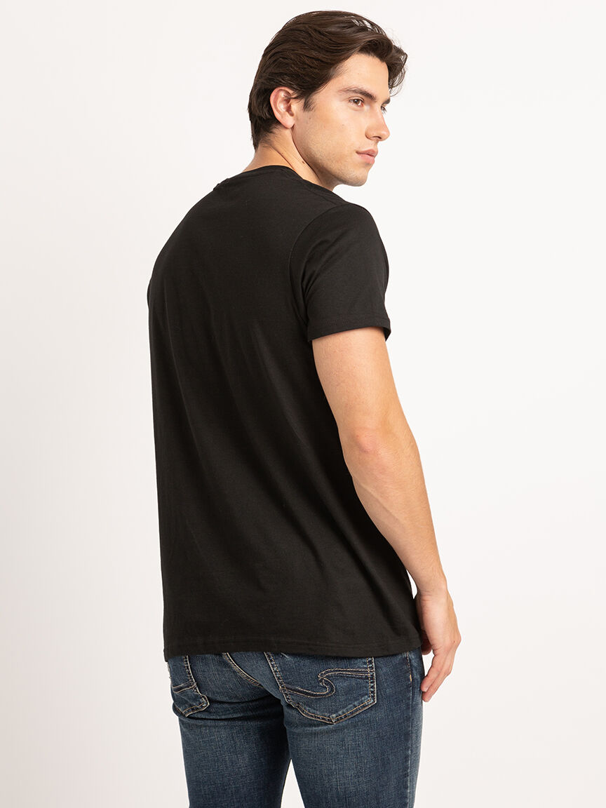 graphic t-shirt Image 4