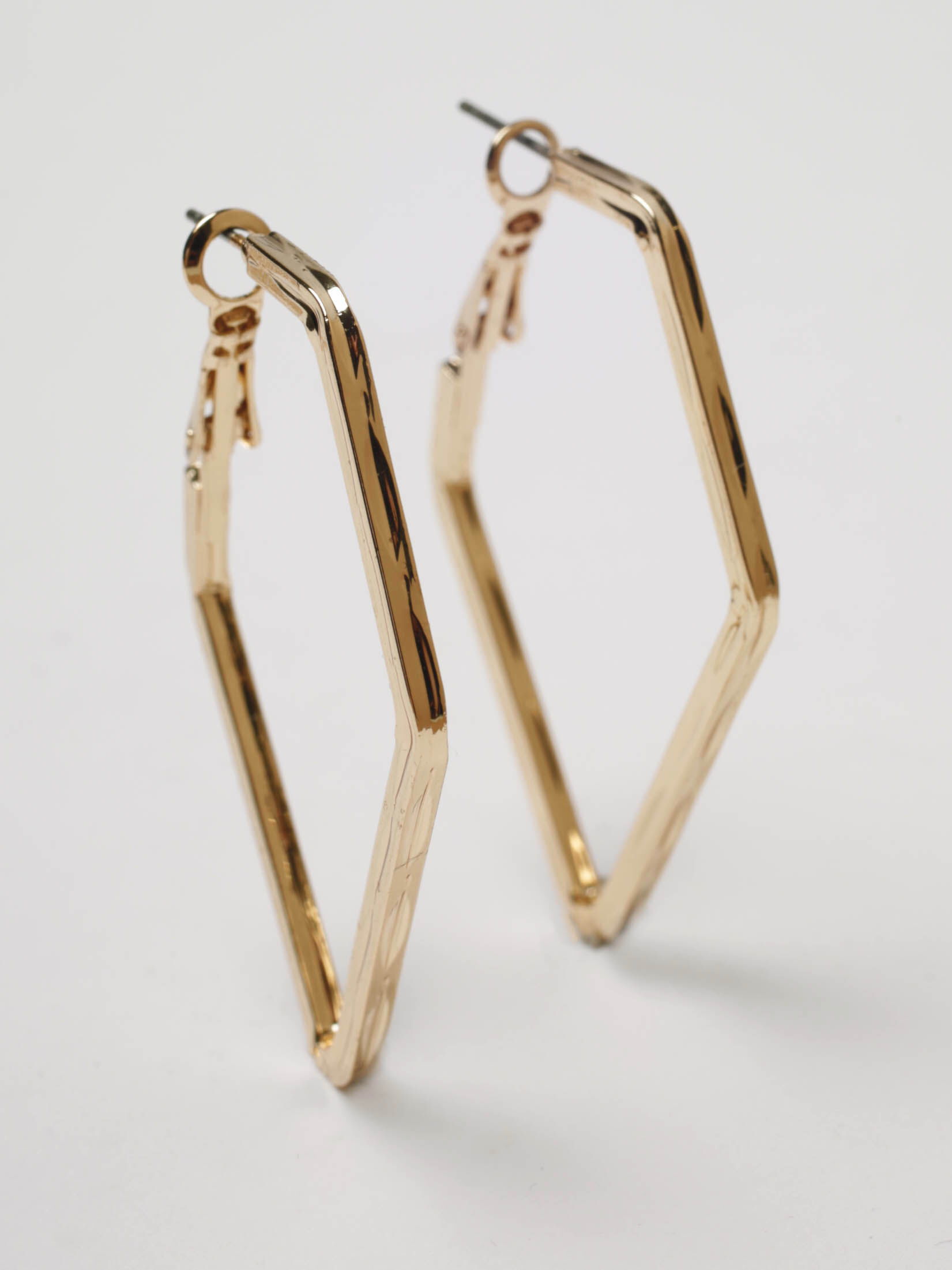 3 pack medium hoops Image 4