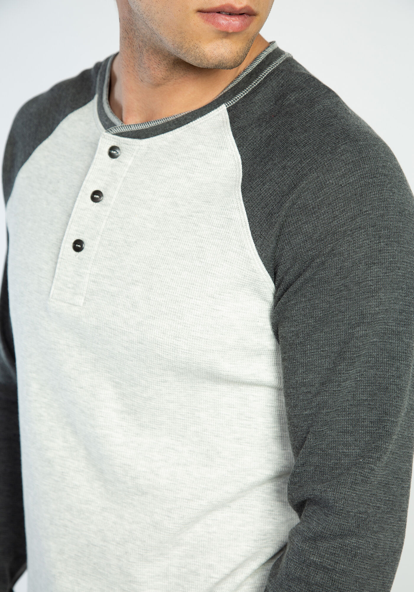 devon long sleeve henley Image 4