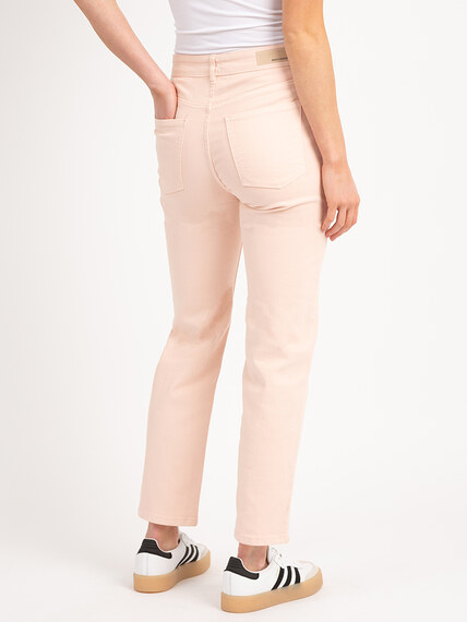 straight jeans in sakura pink Image 4