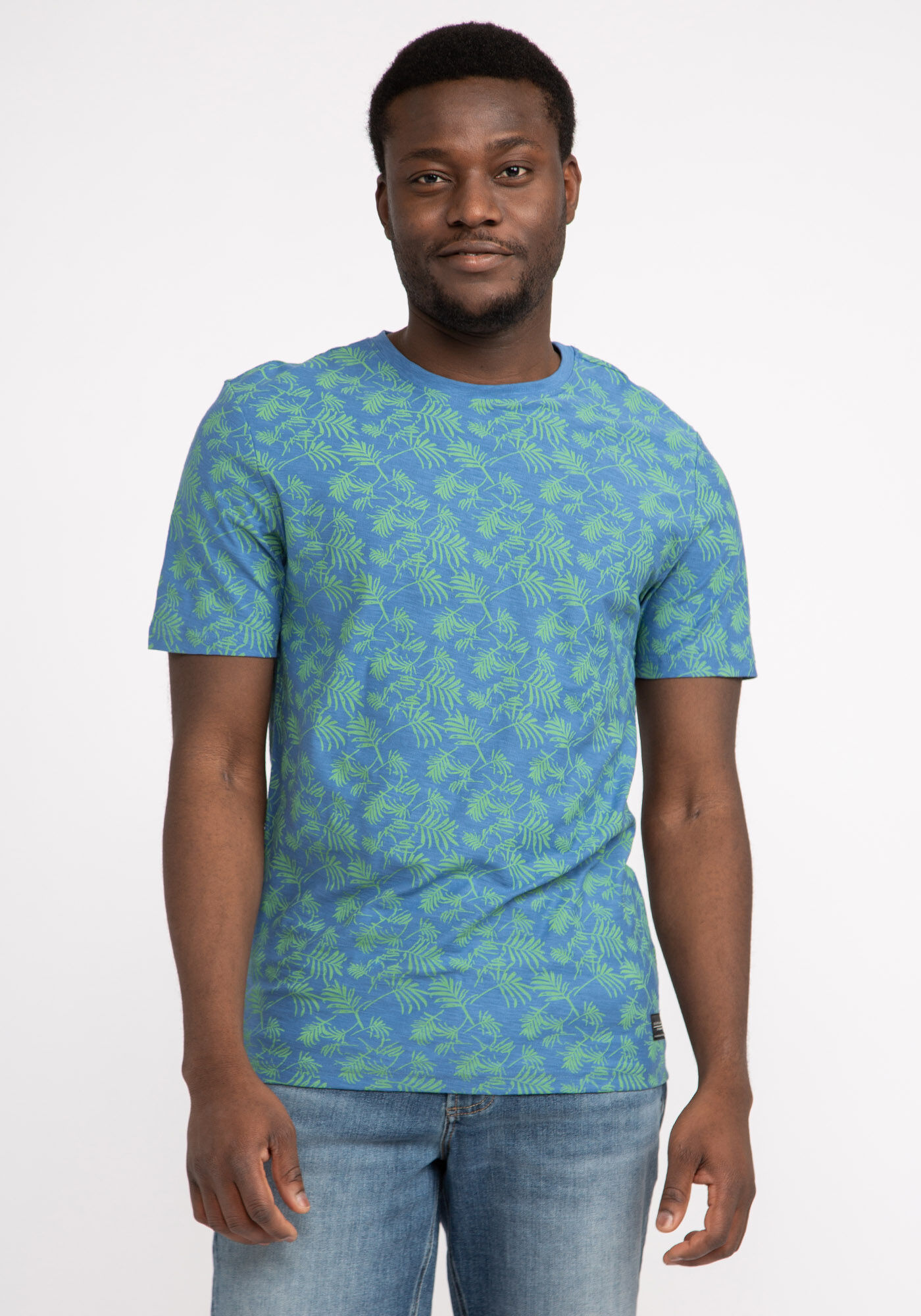 leaf all over print t-shirt Image 2