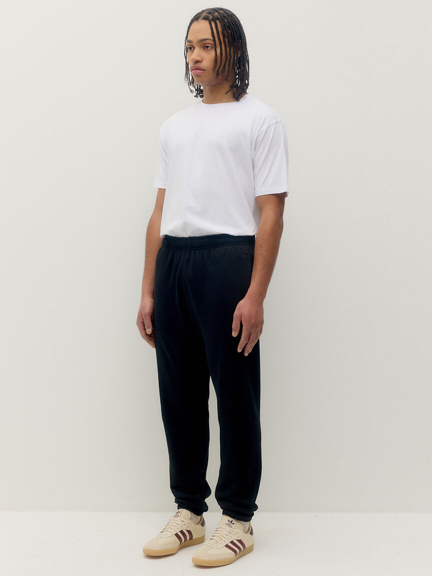 essential sweatpant
