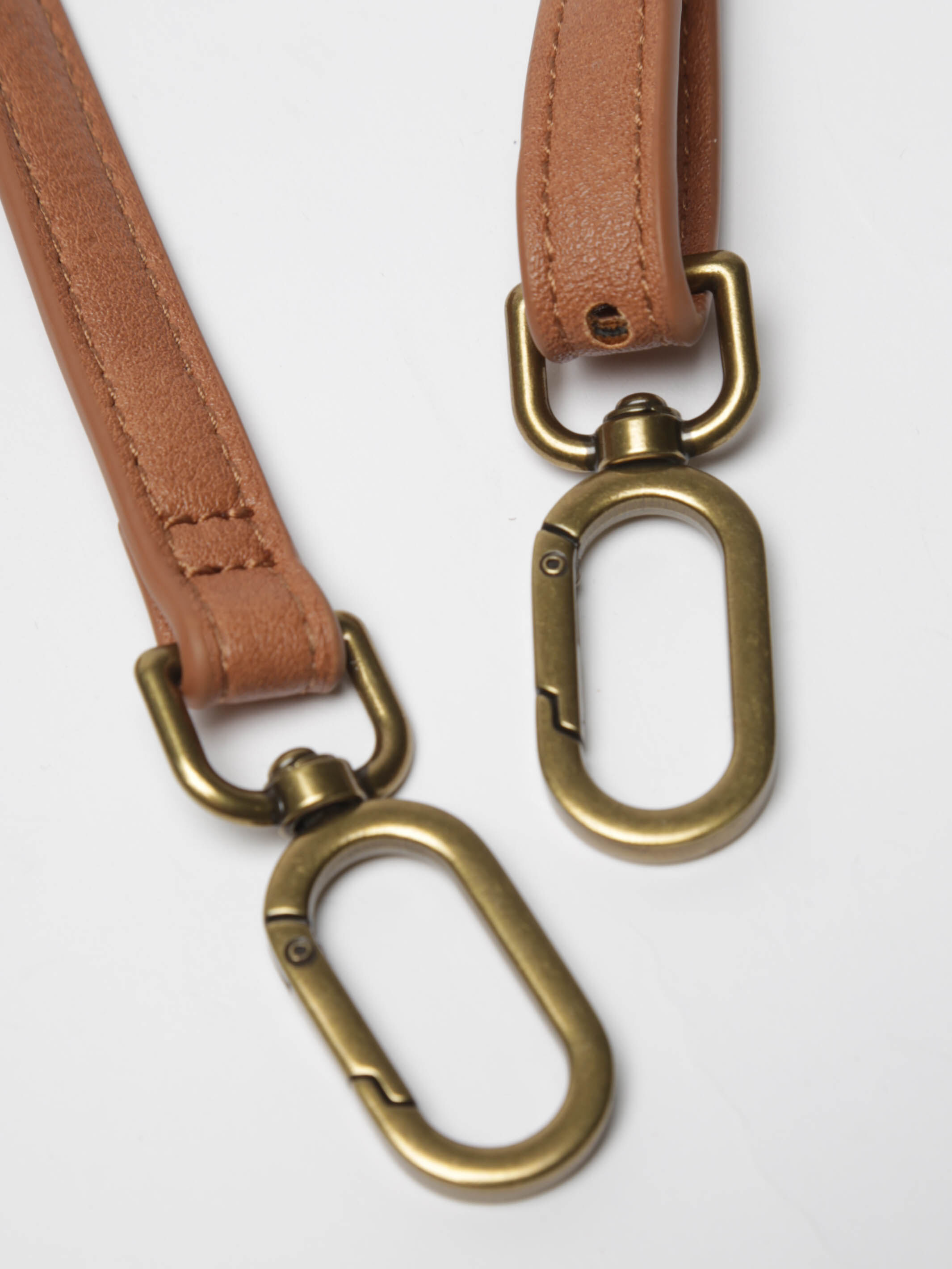 essential faux leather rectangle purse Image 3